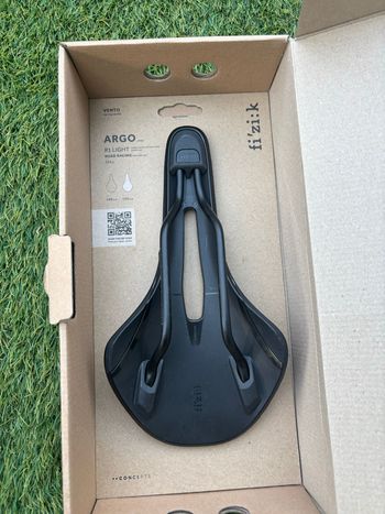 Brugt Fizik Vento Antares R7 2026 bike — billede 2 af 7