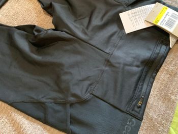 Brugt Nike Dre-fit fitness sportivo Pants S nero 2026 bike — billede 2 af 5