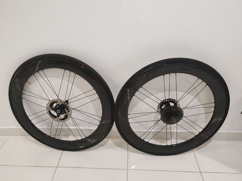 Used Campagnolo Bora WTO 60 bike — image 1 of 8