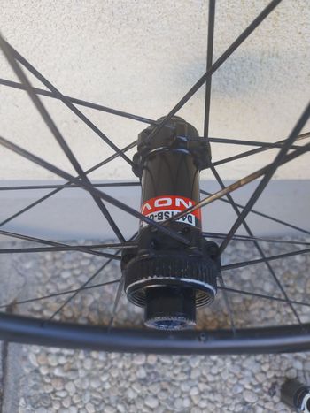 Used Novatec Light Gravel Wheelset 2025 bike — image 4 of 7