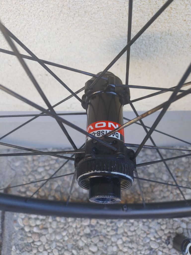 Used Novatec Light Gravel Wheelset 2025 bike — image 4 of 7