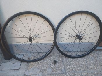 Used Novatec Light Gravel Wheelset 2025 bike