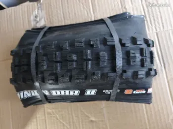 Použité Maxxis Minion DHR II bike