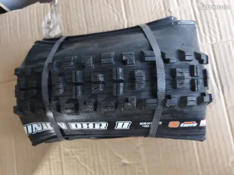 Używany Maxxis Minion DHR II bike — zdjęcie 1 z 4