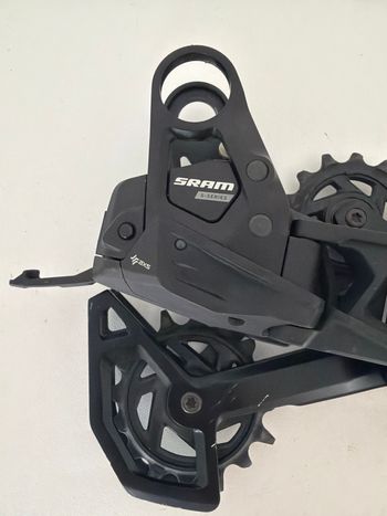 Used Sram S-Series 1000 AXS 12v bike — image 2 of 5