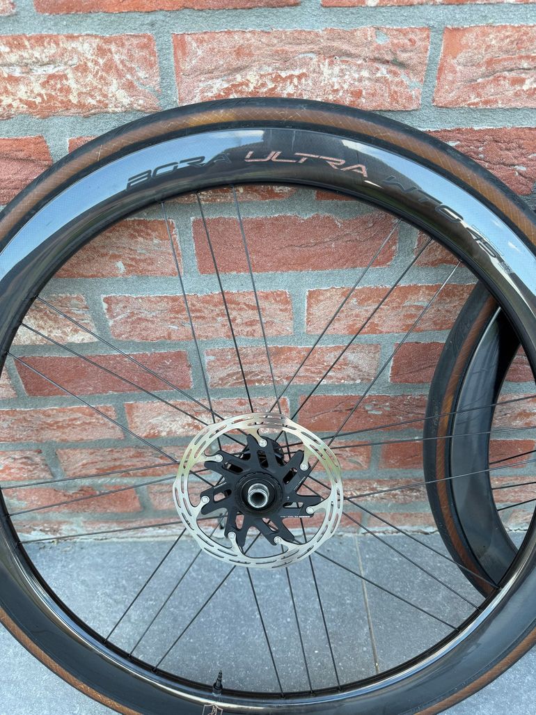 Used Campagnolo Bora Ultra WTO 45 2025 bike — image 2 of 8