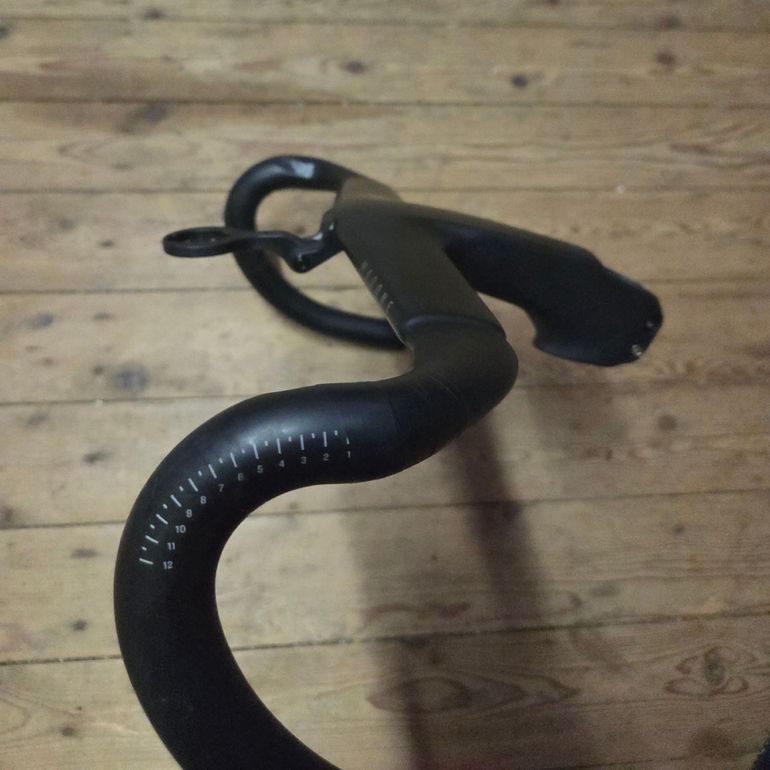Použité Trek Madone SLR Gen 7 Handlebar 2024 bike — obrázek 3 z 4