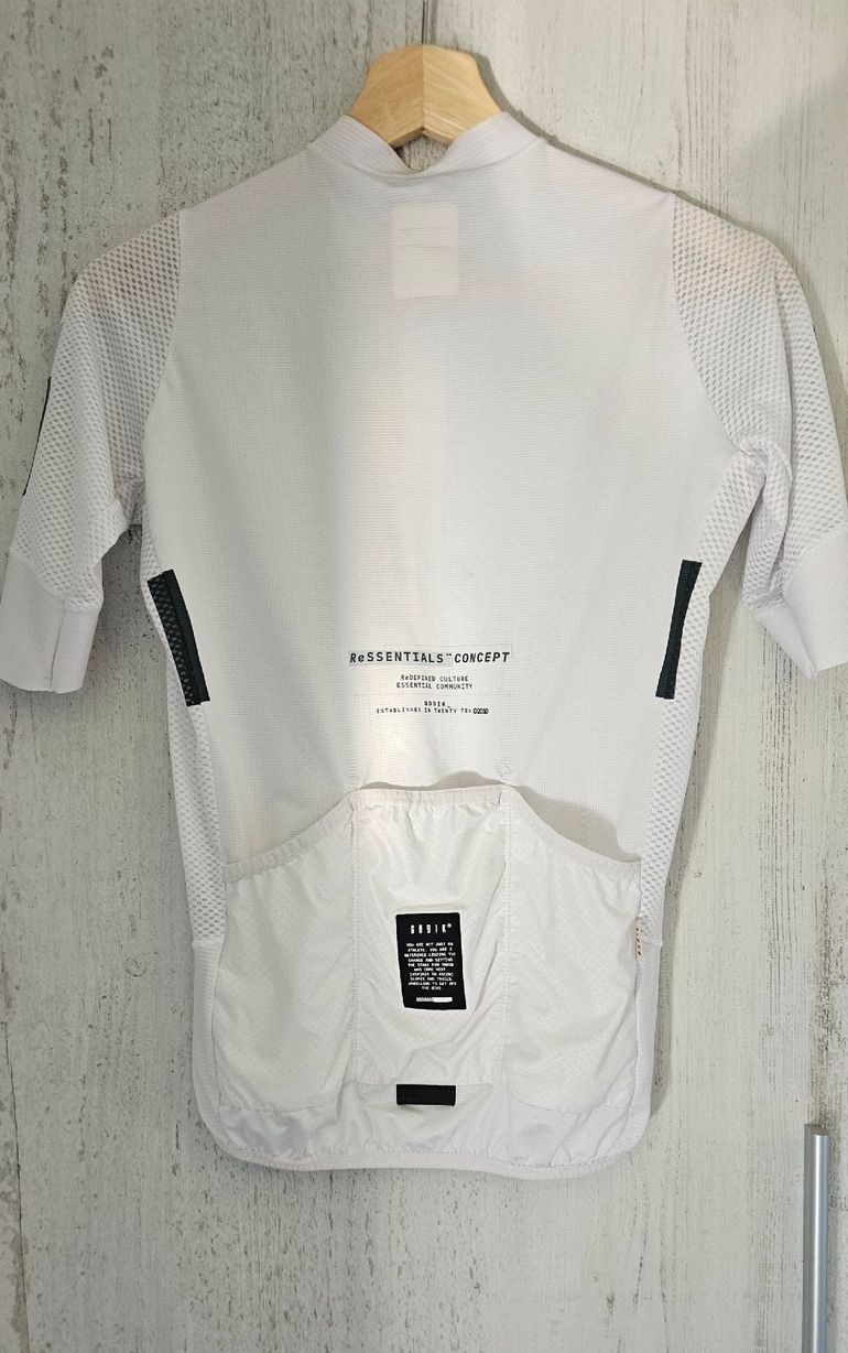 Used Gobik Carrera Jersey bike — image 2 of 3