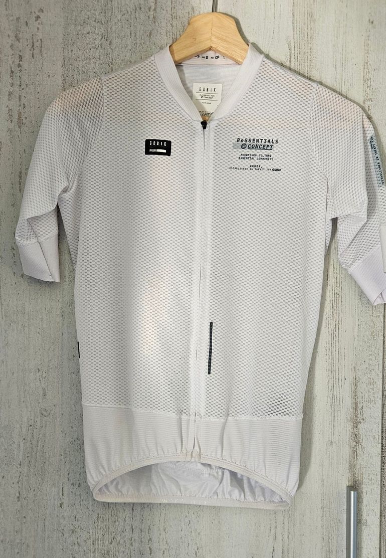 Used Gobik Carrera Jersey bike — image 1 of 3
