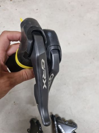 Used Shimano GRX 11v Di2 Manetas 2025 bike