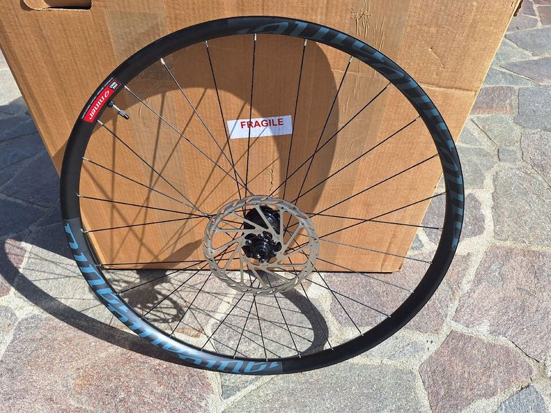 Käytetty Formula Niner 29 Aluminum Rims with Stickers Wheels