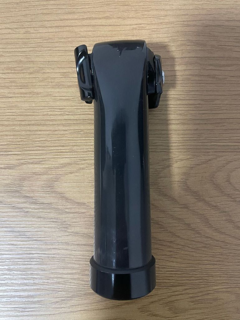 Used Trek Carbon Seatpost bike — image 2 of 3