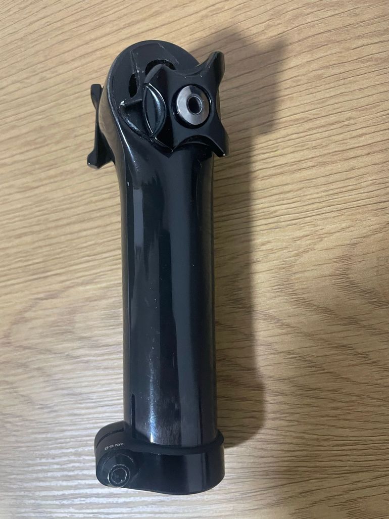 Used Trek Carbon Seatpost bike — image 3 of 3