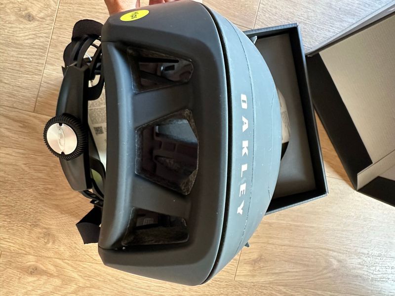 Gebrauchtes Oakley velo Mach Mips 2026 bike — Bild 6 von 7