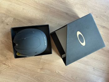 Used Oakley velo Mach Mips 2026 bike — image 7 of 7