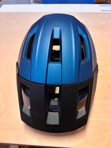 Used Bell Rogue Helmet bike — image 3 of 3