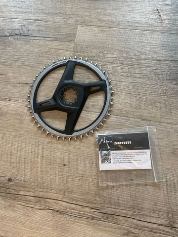 Used Sram 46 Teeth Chainring Drivetrain & Pedals