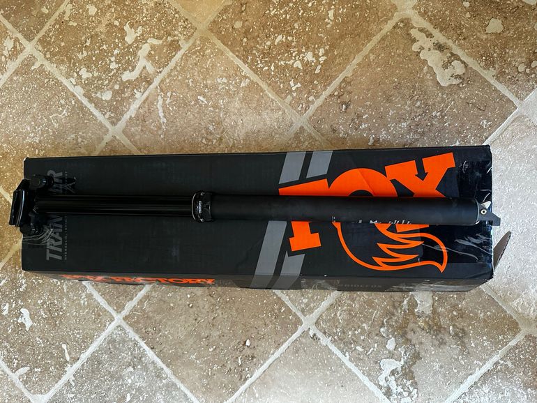 Used Fox Transfer Dropper Post 2023 bike — image 4 of 5
