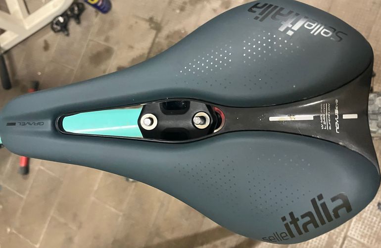 Used Selle Italia Novus Boost Superflow 2025 bike — image 3 of 4