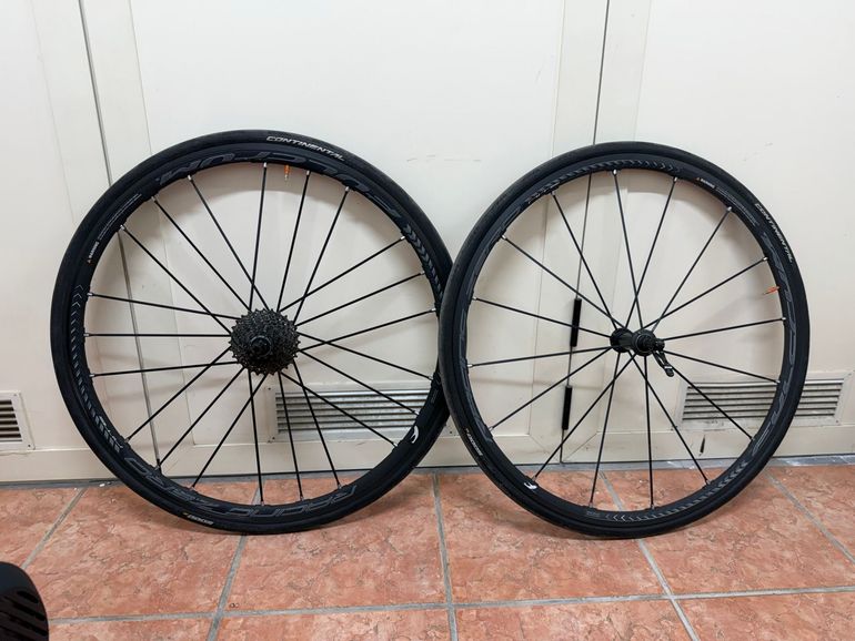 Used Fulcrum Racing Zero Nite Wheelset bike — image 3 of 3