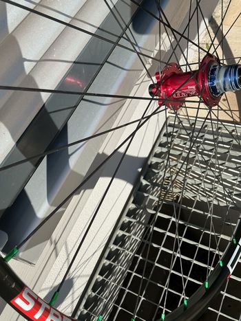 Used Tune 29 Naben, NoTubes ZTR MK3 Felgen bike — image 4 of 7