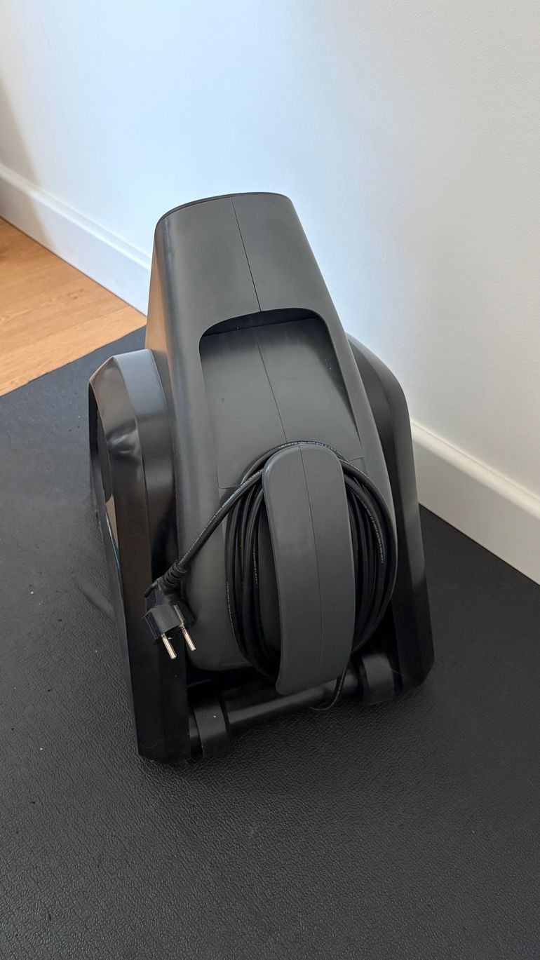Used Wahoo KICKR HEADWIND Smart Fan bike — image 2 of 3