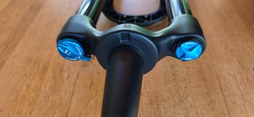 Used Fox Racing 36 FLOAT 29" PERFORMANCE bike — image 3 of 4
