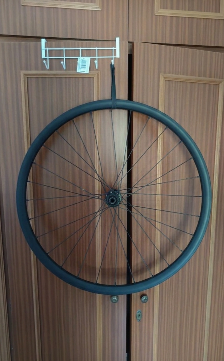Used Megamo Jakar Aluminum Wheels 2024 bike — image 2 of 3