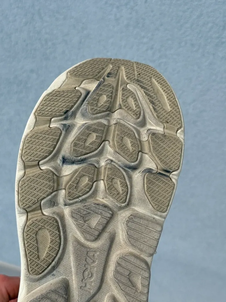 Used Hoka Clifton 10 bike — image 2 of 4