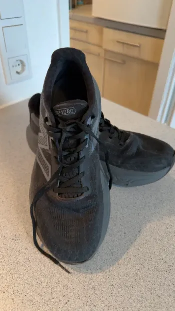 Used New Balance 1080 bike — image 3 of 3