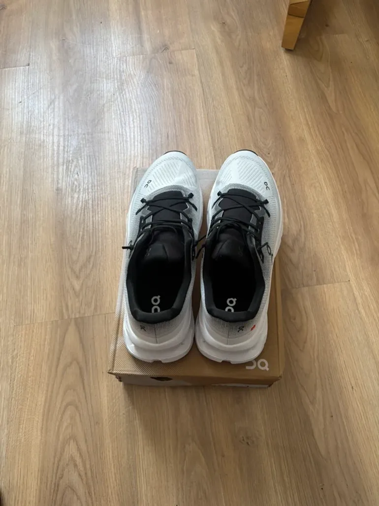 Tweedehands On Running Cloudtilt bike — afbeelding 3 van 4