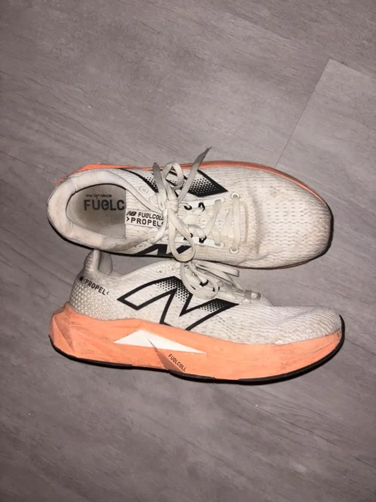 Used New Balance Running Shoes bike — image 2 of 2