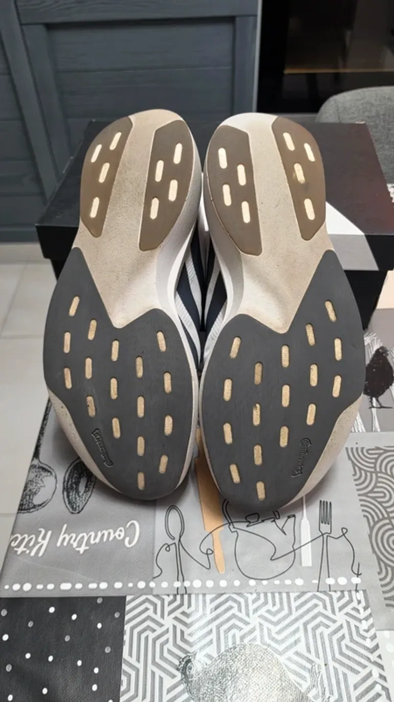 Used Adidas Adizero Evo SL bike — image 8 of 11