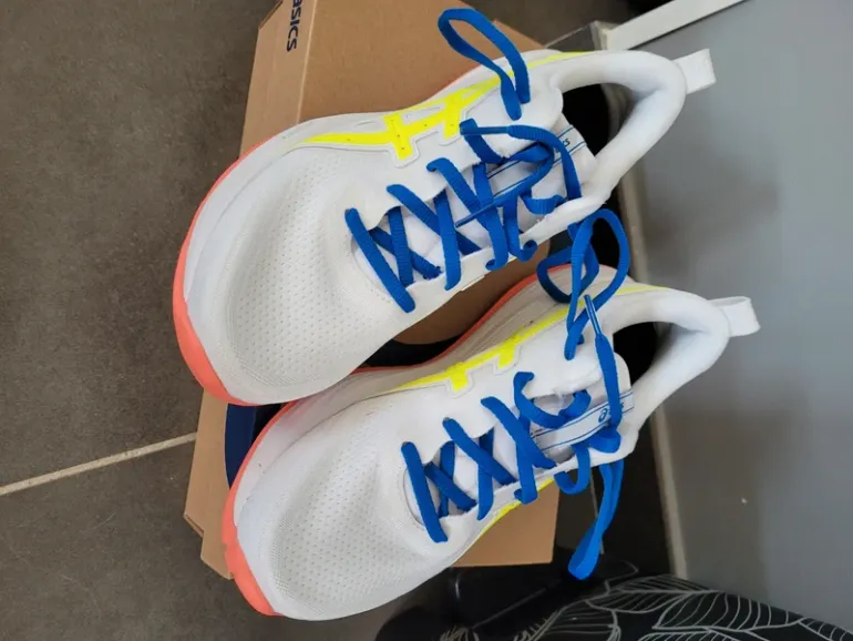 Used Asics Gel-Cumulus 27 bike — image 1 of 5