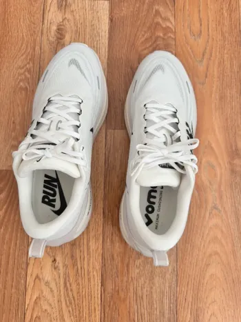 Used Nike Vomero Plus bike — image 2 of 6
