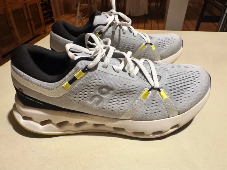 Tweedehands On Running Chaussures ON bike — afbeelding 1 van 5