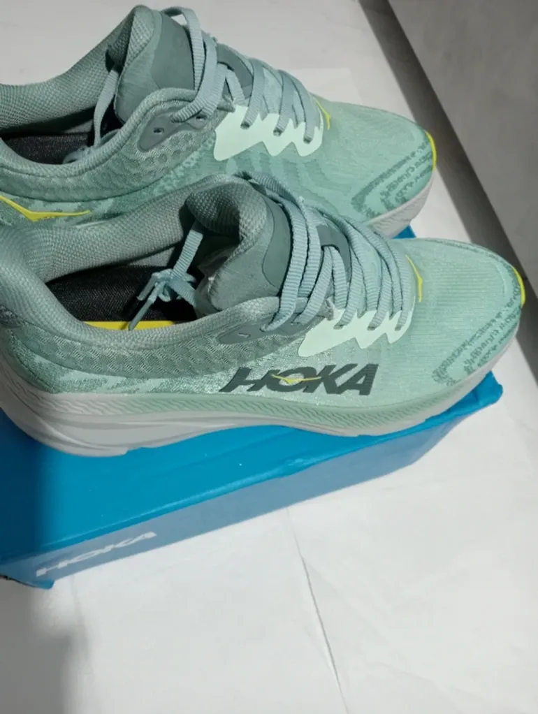Used Hoka Challenger ATR 7 bike — image 3 of 10