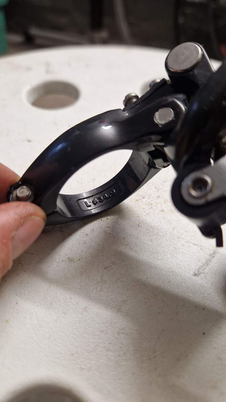 Gebrauchtes Shimano Deore LX FD-M565 Front Derailleur 34.9 mm bike — Bild 3 von 3