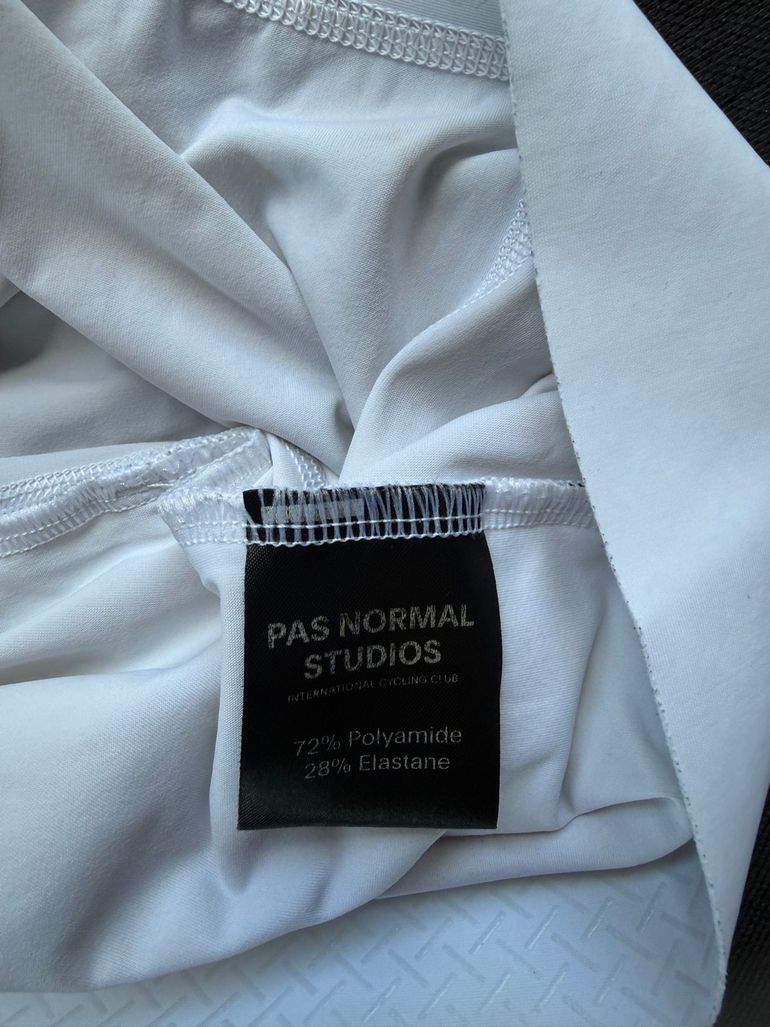 Used Pas Normal Studios Essential Jersey 2024 bike — image 7 of 7
