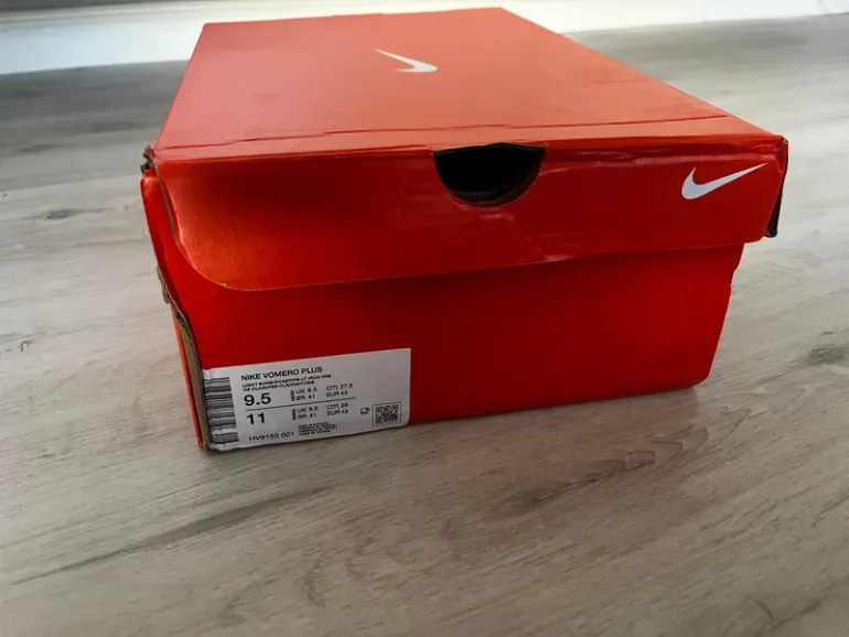 Used Nike Vomero plus bike — image 2 of 6