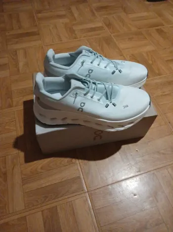Gebrauchtes On Running Shoes bike — Bild 2 von 4