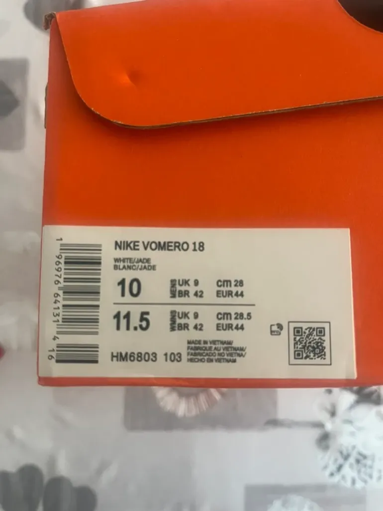 Used Nike Vomero 18 bike — image 6 of 6