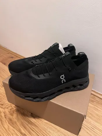 Tweedehands Lightweight On Running Shoes Black Size 43 bike