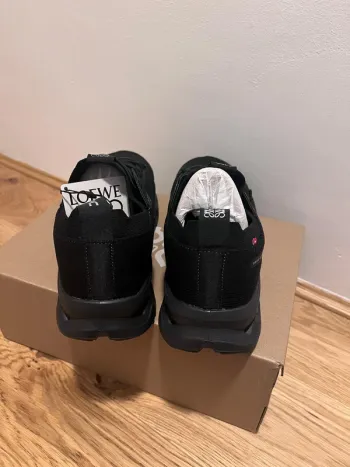 Tweedehands Lightweight On Running Shoes Black Size 43 bike — afbeelding 4 van 6