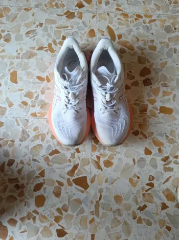 Použité Asics Novablast 4 bike