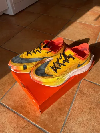 Used Nike Vaporfly Next % 2 bike