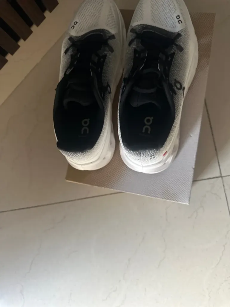 Tweedehands On Running Cloudtilt bike — afbeelding 4 van 4