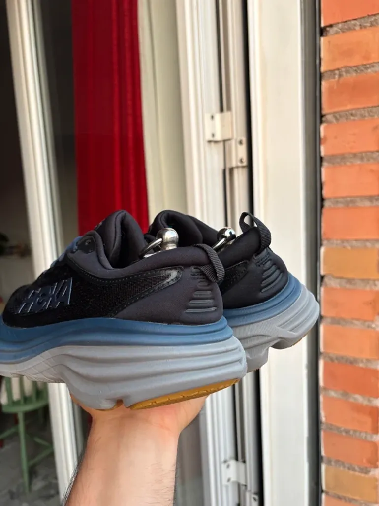 Used Hoka Bondi 8 bike — image 5 of 10