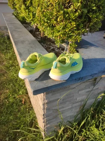Used Hoka Bondi 8 bike — image 8 of 8