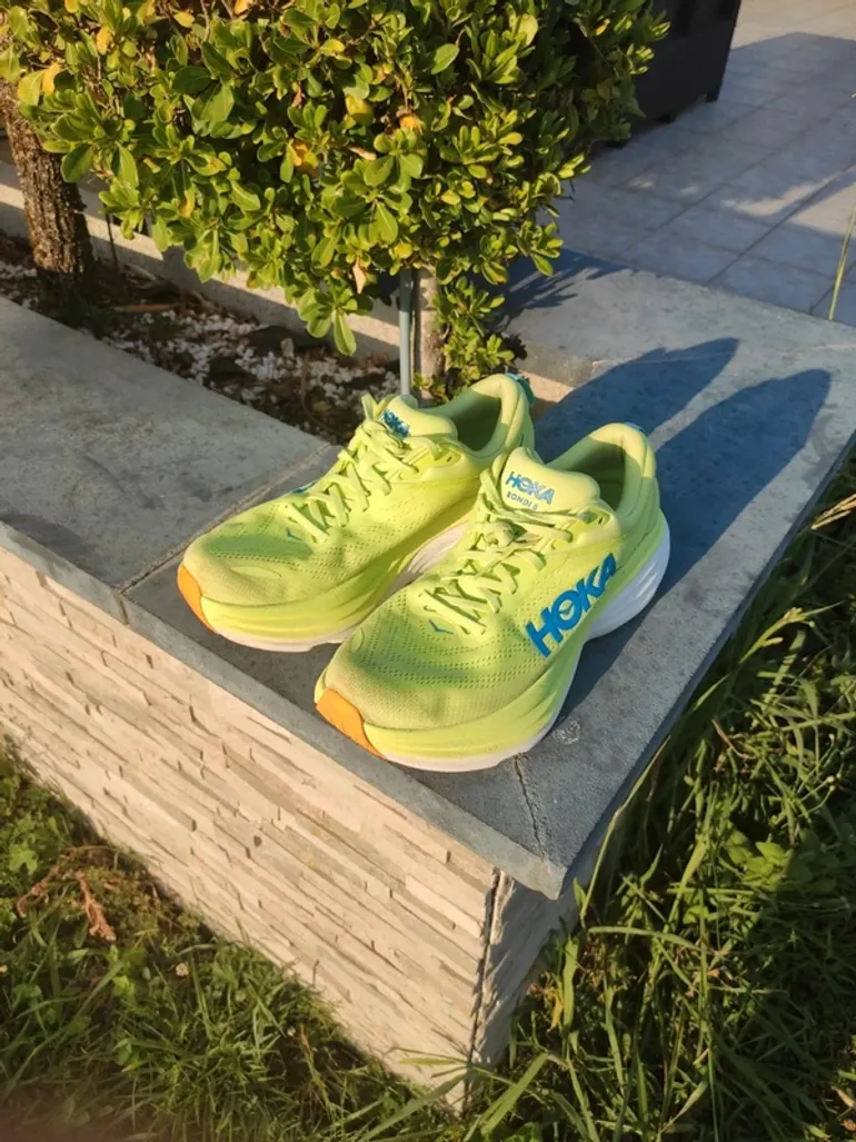 Used Hoka Bondi 8 bike — image 2 of 8